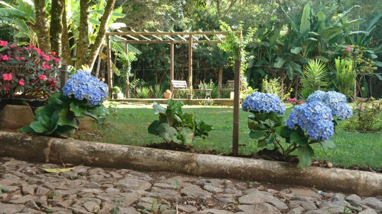 Canarinho Inn